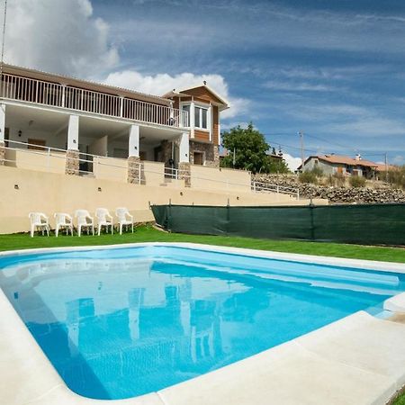 Villa De Gredos Navarredonda de Gredos Luaran gambar