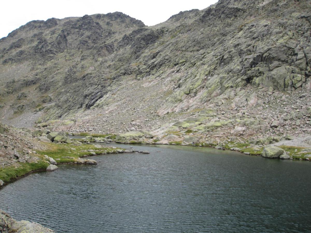 Villa De Gredos Navarredonda de Gredos Luaran gambar